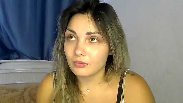 Snapshot of Iskor_ka chatting on 15, 11, 2025 Iskor ka online show from 15, 11, 2025