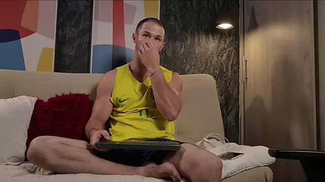 AxelFairchaild online show from 18, 11, 2025