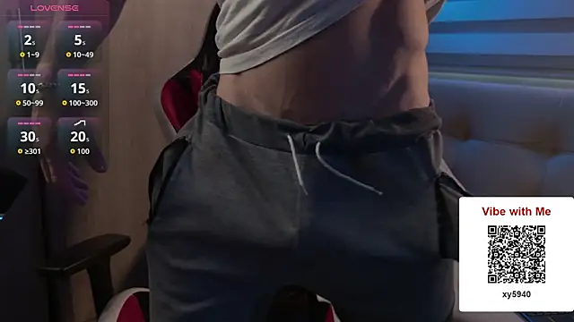 AxelFairchaild online show from 18, 4, 2026