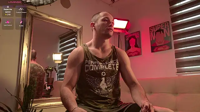 AxelFairchaild online show from 12, 7, 2026