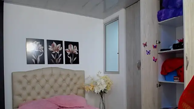 conni f00x online show from 19, 3, 2026