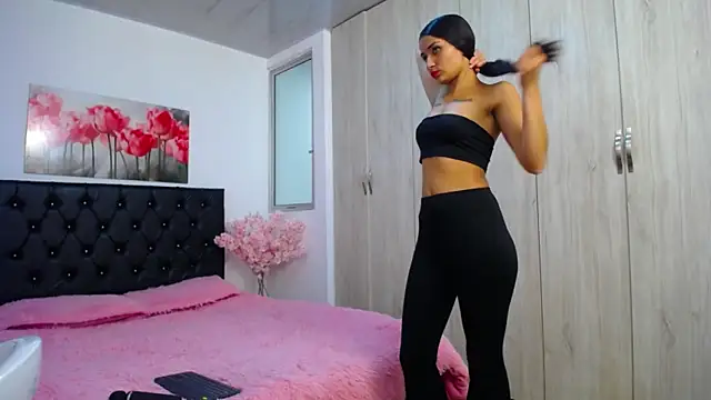 conni f00x online show from 15, 12, 2025