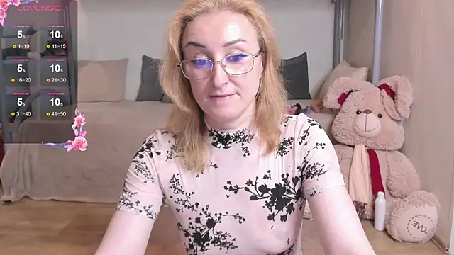 MadissonKiss online show from 18, 6, 2026