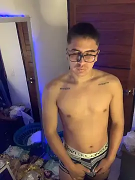 roguer darkk online show from 28, 1, 2025