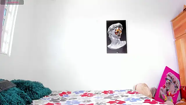 Lilybaudinx96 online show from 1, 12, 2025