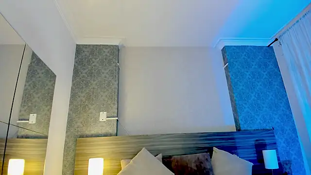 Mistyca online show from 10, 10, 2025