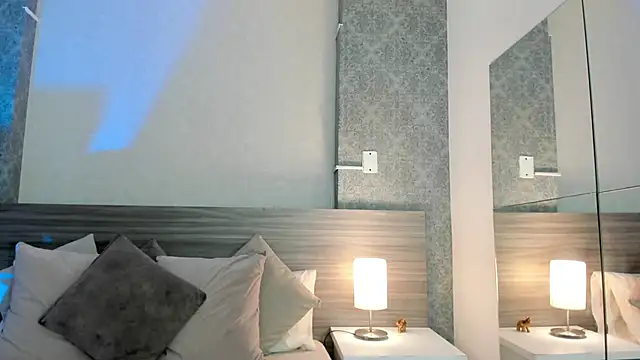 Mistyca online show from 22, 4, 2026