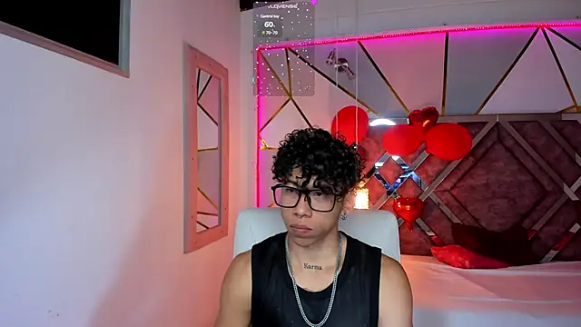 Snapshot of AkazaBoy_ chatting on 14, 2, 2025 AkazaBoy online show from 14, 2, 2025