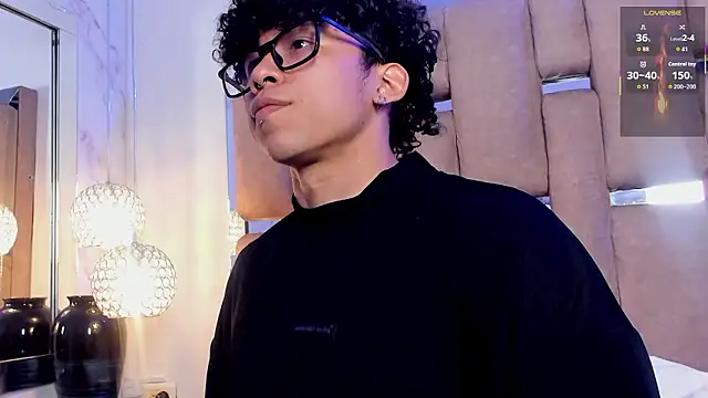 AkazaBoy  online show from 24, 2, 2026