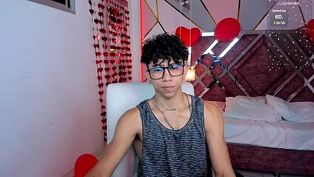 Snapshot of AkazaBoy_ chatting on 27, 2, 2025 AkazaBoy online show from 27, 2, 2025