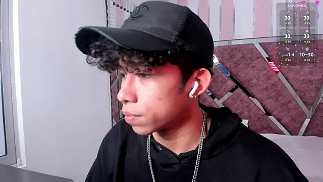 Snapshot of AkazaBoy_ chatting on 16, 5, 2026 AkazaBoy online show from 16, 5, 2026