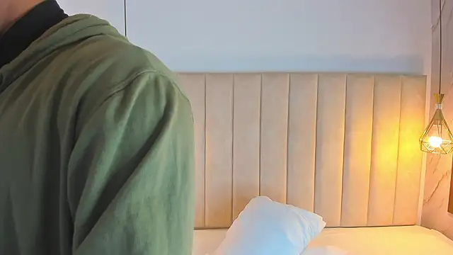 AkazaBoy  online show from 28, 11, 2025