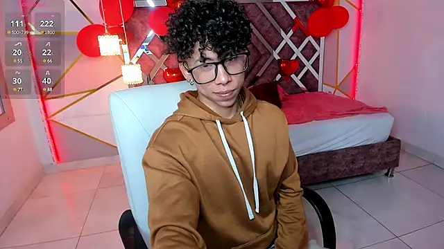 Snapshot of AkazaBoy_ chatting on 12, 2, 2025 AkazaBoy online show from 12, 2, 2025