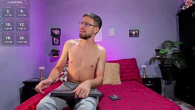 ETHAN ADAM online show from 9, 2, 2025