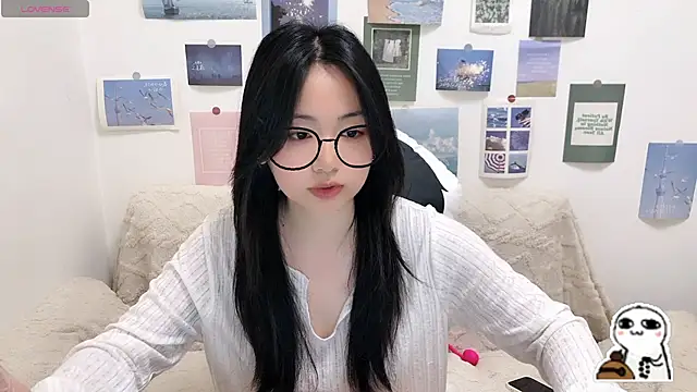 LiLiYbaby online show from 28, 2, 2026