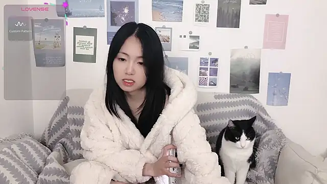 LiLiYbaby online show from 13, 1, 2025