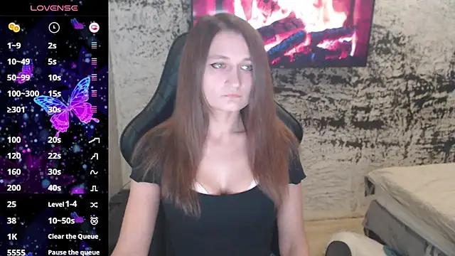 PamelaYoun online show from 4, 11, 2025