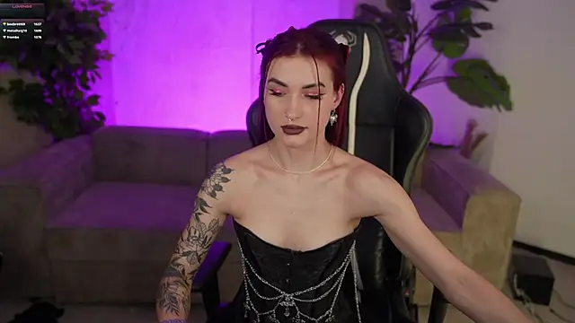 Magnetic Mia  online show from 8, 2, 2026