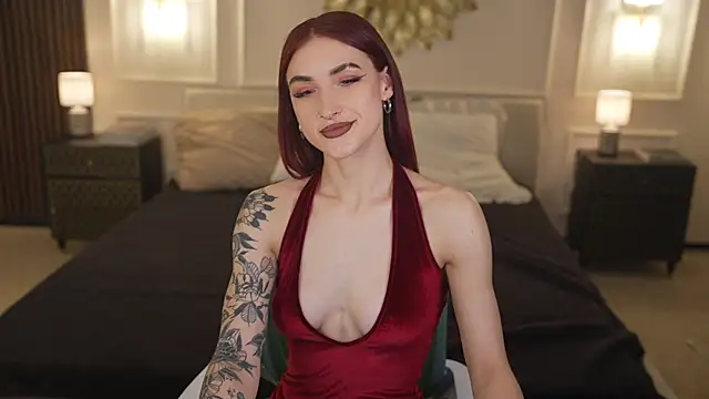 Magnetic Mia  online show from 21, 4, 2026