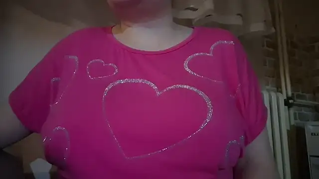 Snapshot of AalinnaK chatting on 30, 11, 2025 AalinnaK online show from 30, 11, 2025