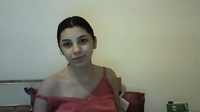 Snapshot of Ahotkittyxxx chatting on 25, 10, 2025 Ahotkittyxxx online show from 25, 10, 2025