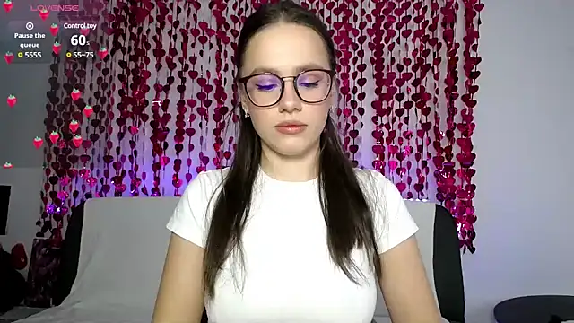 Emillias online show from 20, 2, 2025