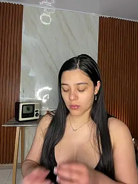 floriamANDjazmin online show from 2, 7, 2026