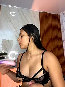 floriamANDjazmin online show from 6, 11, 2025