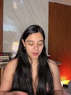 Snapshot of floriamANDjazmin chatting on 18, 5, 2026 floriamANDjazmin online show from 18, 5, 2026