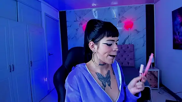 AuroraDiaz online show from 10, 2, 2026