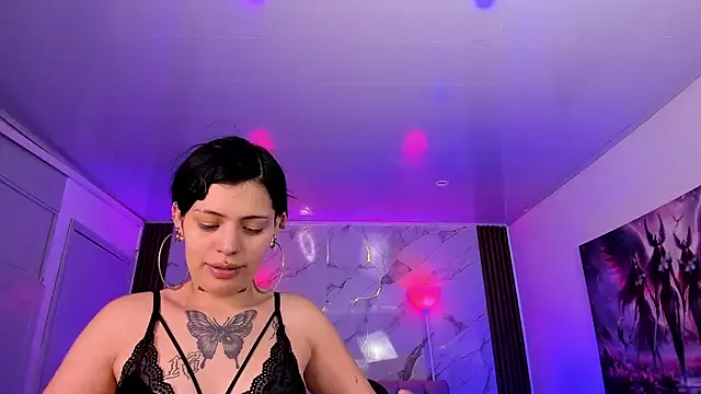 AuroraDiaz online show from 24, 11, 2025