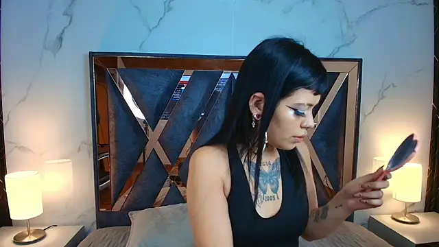 Snapshot of AuroraDiaz chatting on 4, 5, 2026 AuroraDiaz online show from 4, 5, 2026