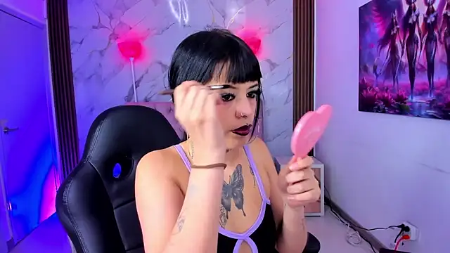 AuroraDiaz online show from 12, 2, 2026