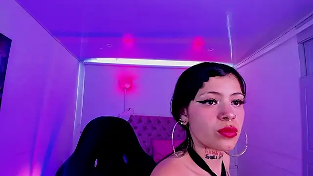 AuroraDiaz online show from 21, 10, 2025