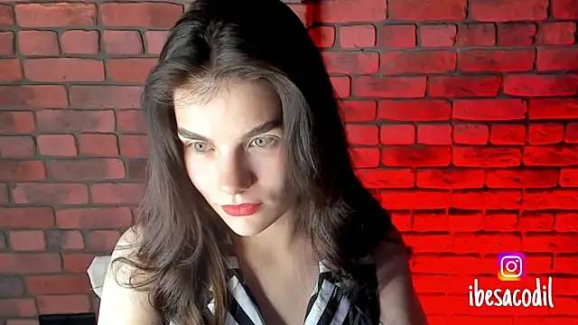 adriana allien online show from 13, 1, 2025