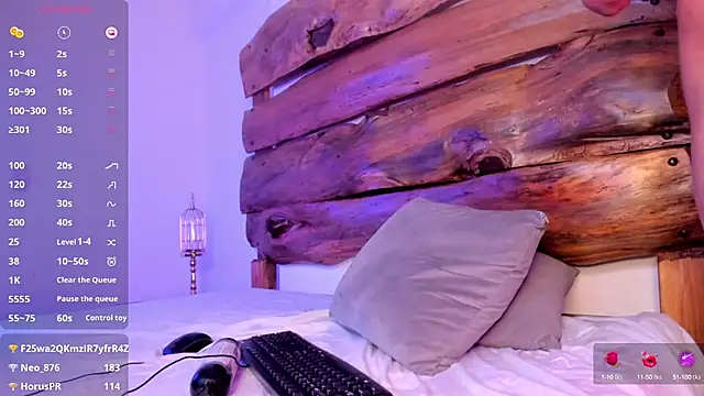 AssQueen18 online show from 7, 3, 2025