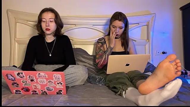 misswishh  online show from 13, 2, 2025