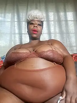 Snapshot of BustyWendyXXX47 chatting on 19, 11, 2025 BustyWendyXXX47 online show from 19, 11, 2025