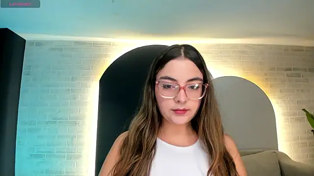 Snapshot of AllisonRogersX chatting on 19, 7, 2026 AllisonRogersX online show from 19, 7, 2026