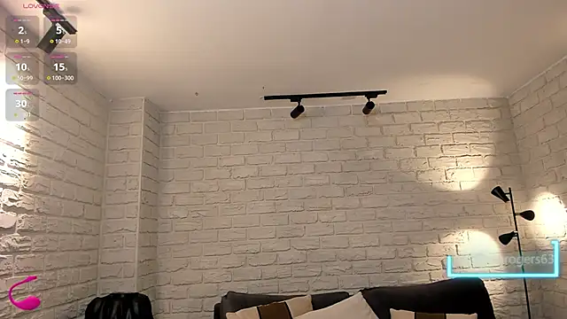 Snapshot of AllisonRogersX chatting on 30, 6, 2026 AllisonRogersX online show from 30, 6, 2026