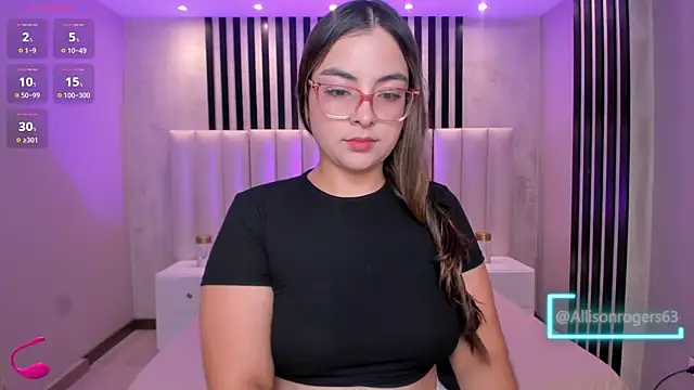 Snapshot of AllisonRogersX chatting on 10, 7, 2026 AllisonRogersX online show from 10, 7, 2026