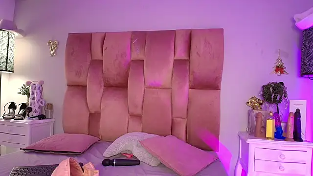 SweetBonniie online show from 10, 2, 2026