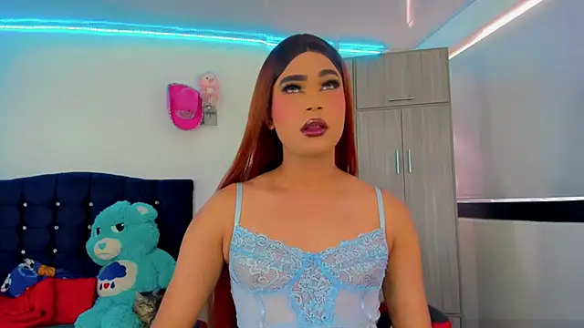 Hellen moons   online show from 14, 10, 2025