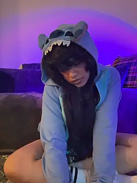 afavoredangel online show from 4, 2, 2026