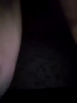 Snapshot of curiously-bi37 chatting on 4, 10, 2025 curiously-bi37 online show from 4, 10, 2025