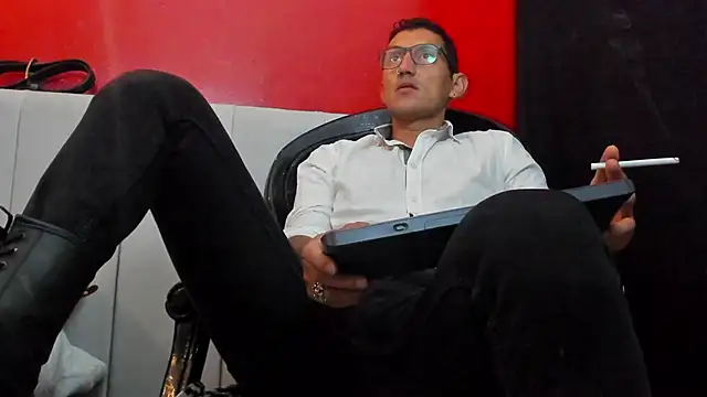 Snapshot of enzopratt chatting on 9, 3, 2025 enzopratt online show from 9, 3, 2025