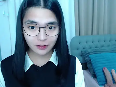 zhaviahale21 online show from 28, 10, 2025