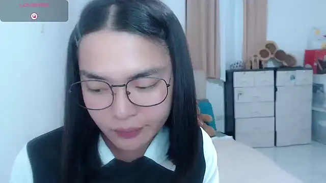 zhaviahale21 online show from 27, 7, 2026