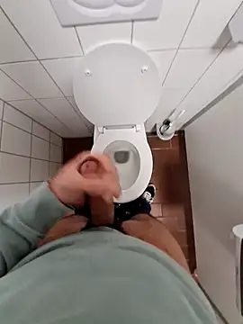 Cem-aus-Nrw-Krefeld online show from 14, 1, 2025