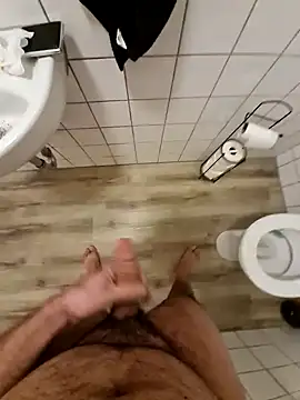 Cem-aus-Nrw-Krefeld online show from 28, 1, 2025